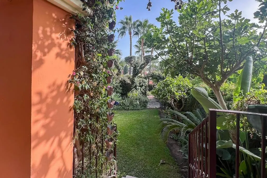 Holiday home Oleholidays Adosado Alzambra Vasari Puerto Banus Villa Marbella Spain